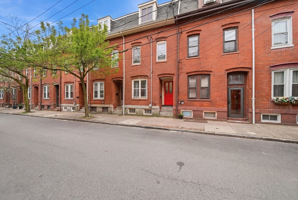 28 Medford St