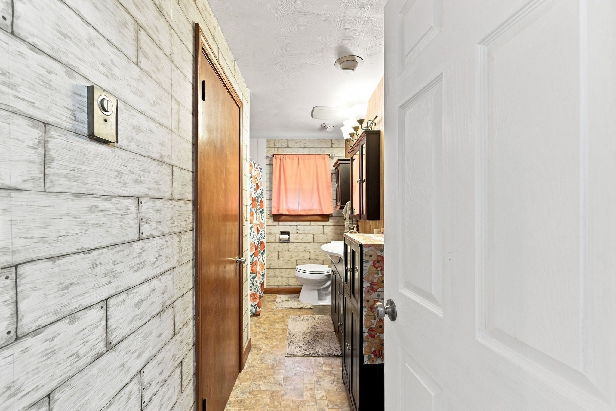 50 Taylor St, Granby, MA, 50 Taylor St, Granby, MA Photo #24