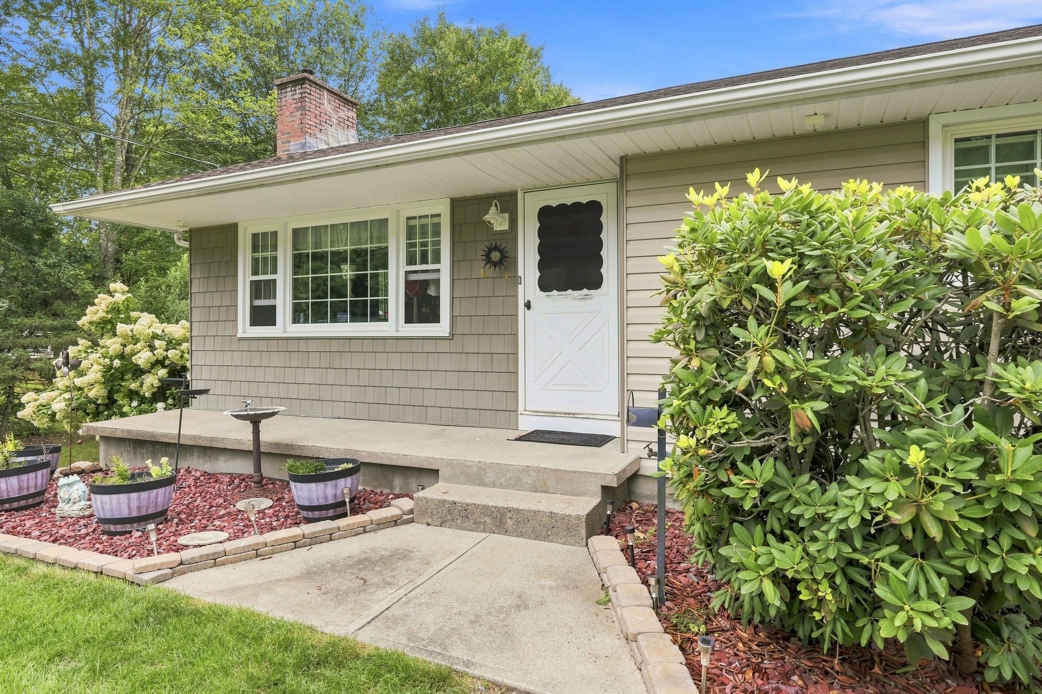 50 Taylor St, Granby, MA, 50 Taylor St, Granby, MA Photo #4