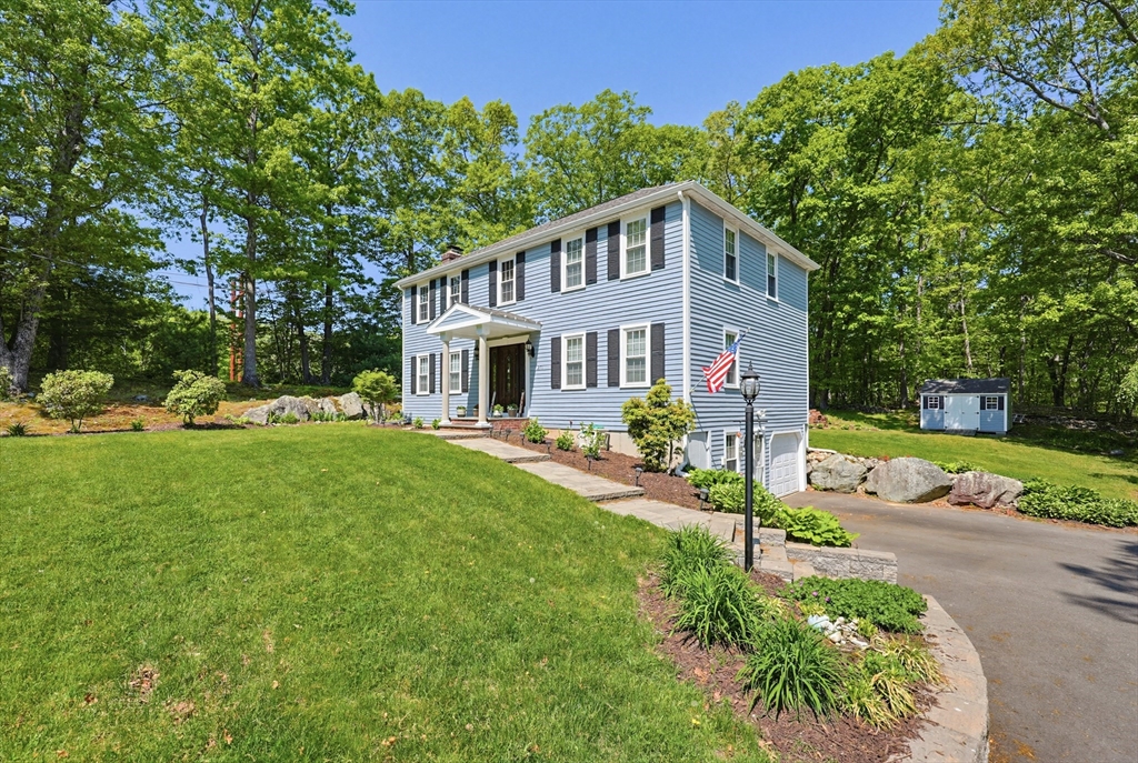 271 Cliff Drive