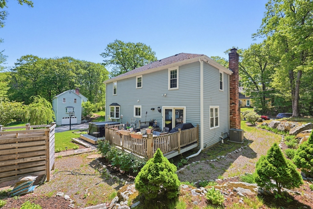 271 Cliff Drive
