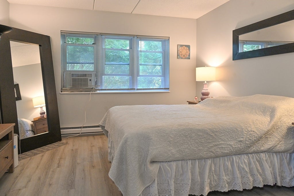 24 Maple Crest Cir #F, Holyoke, MA, 24 Maple Crest Cir #F, Holyoke, MA Photo #26