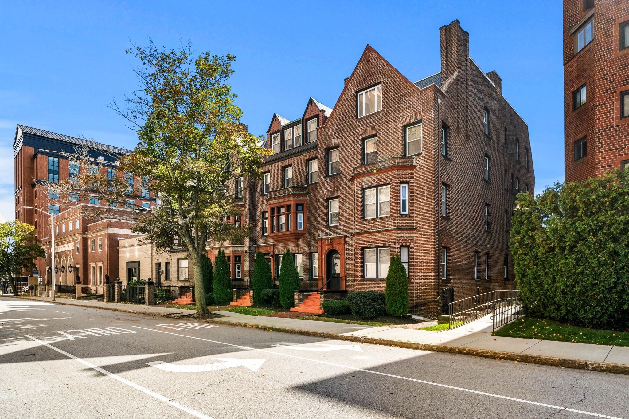 38 Elm St #4, Worcester, MA Photo #40