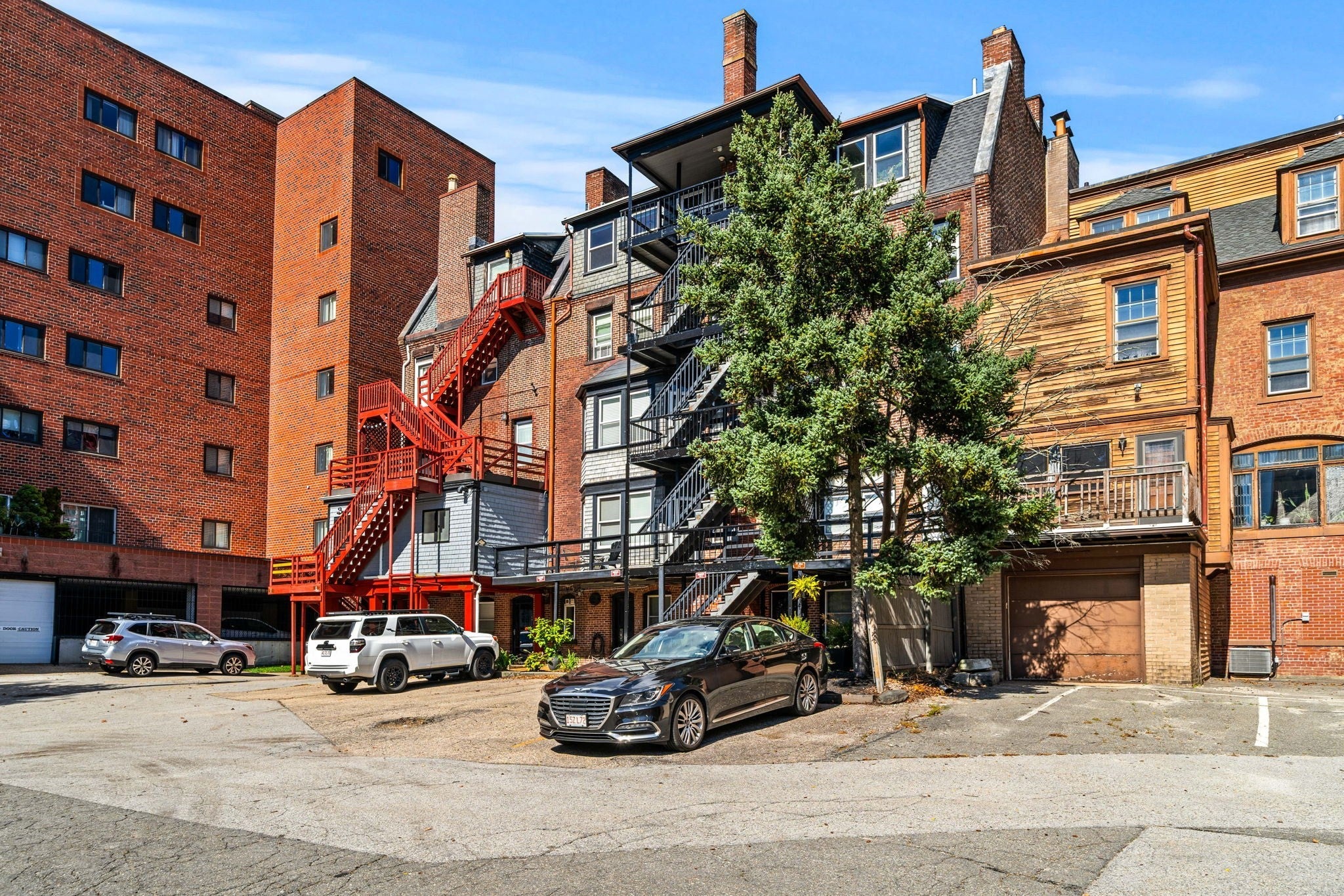 38 Elm St #4, Worcester, MA Photo #35