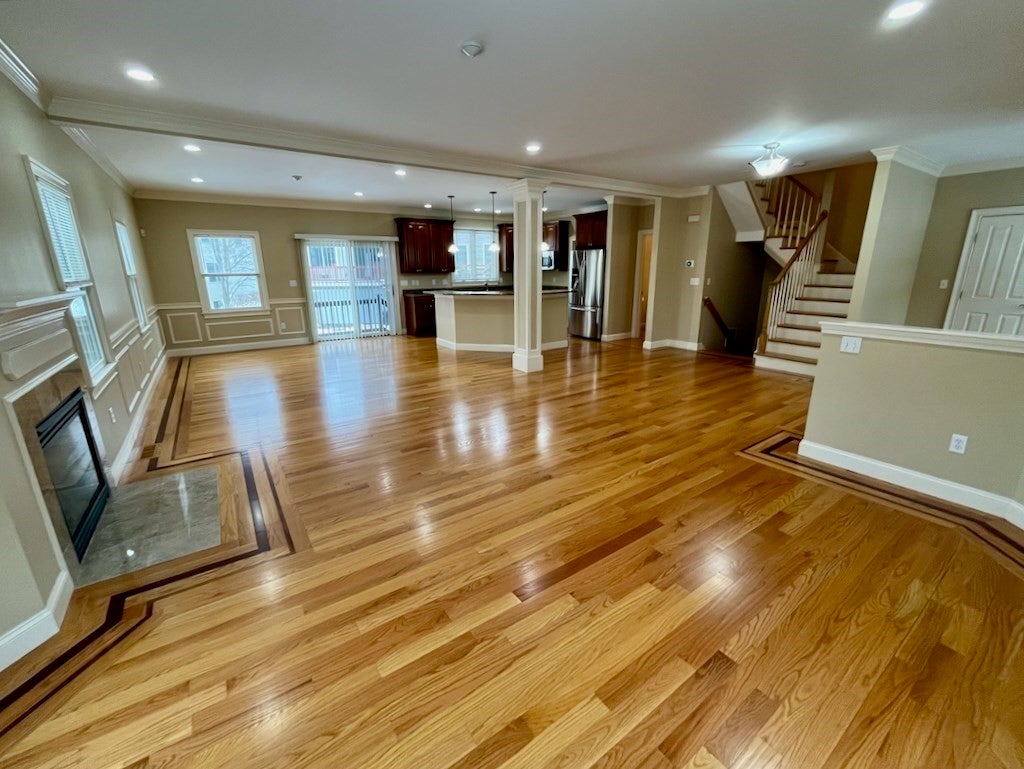 18 5th Ave #18, Watertown, MA, 18 5th Ave #18, Watertown, MA Photo #2