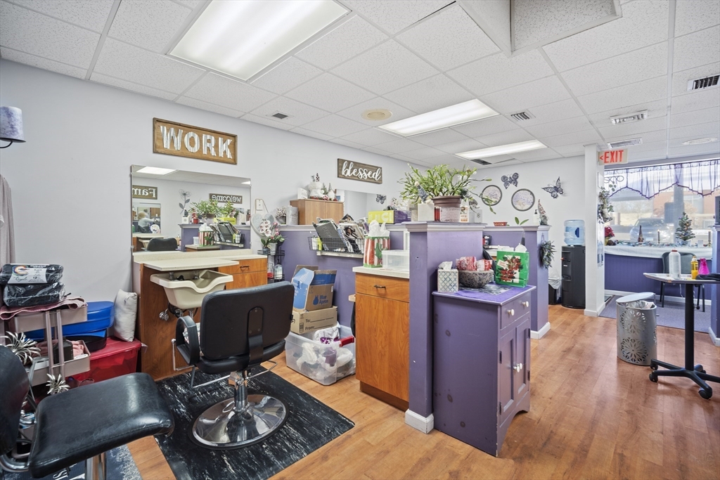 Enfield, Connecticut 06082, United States, ,5 BathroomsBathrooms,Commercial,Active,26264