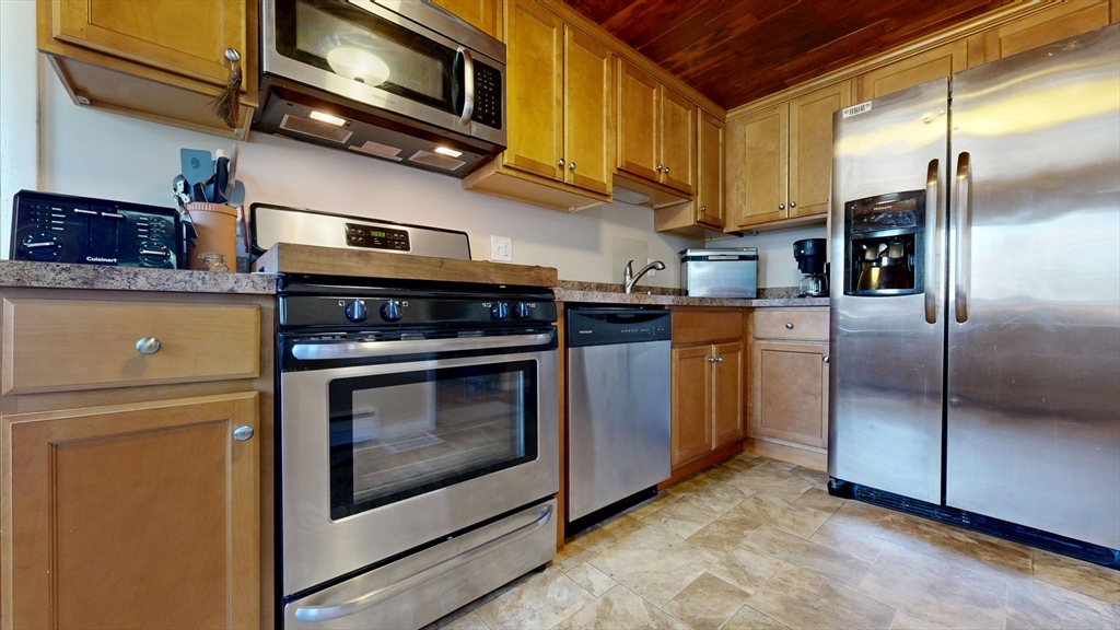 10 Edson Street, Taunton, MA, 10 Edson Street, Taunton, MA Photo #10