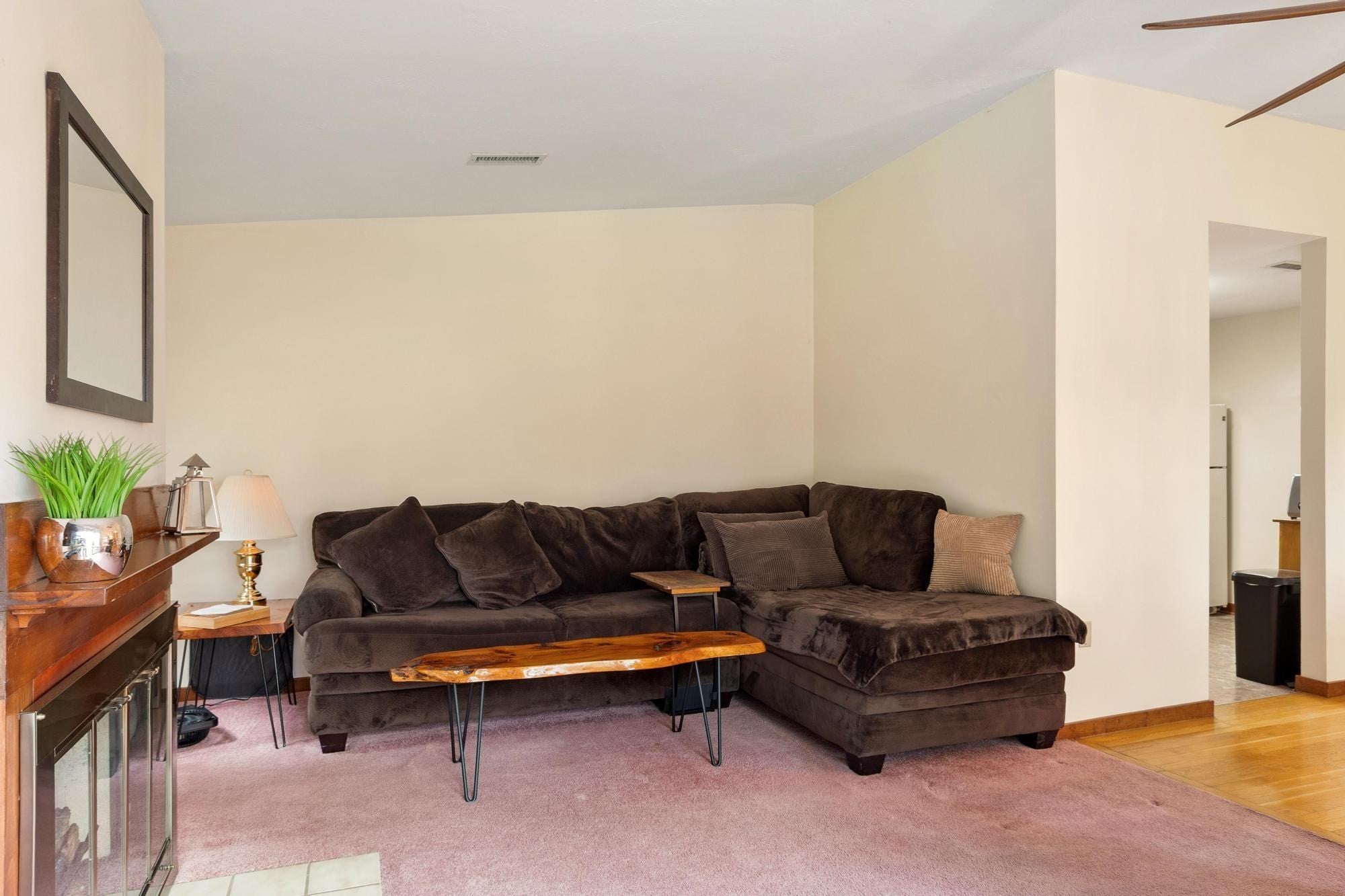 1 Victoria Dr #1, Auburn, MA Photo #8