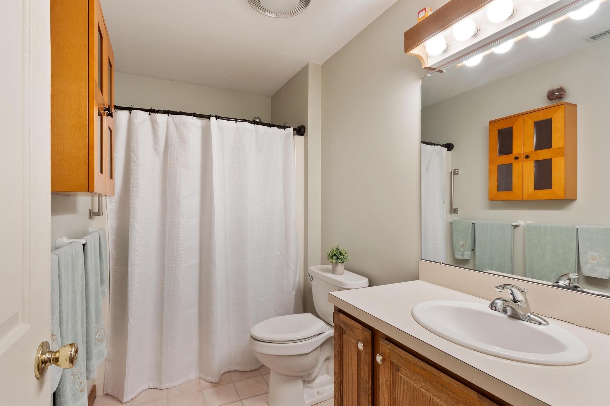 1 Victoria Dr #1, Auburn, MA Photo #23