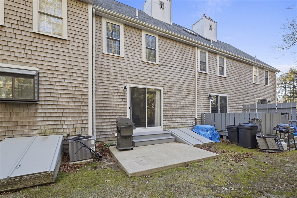 57 Twin Lakes Dr 57