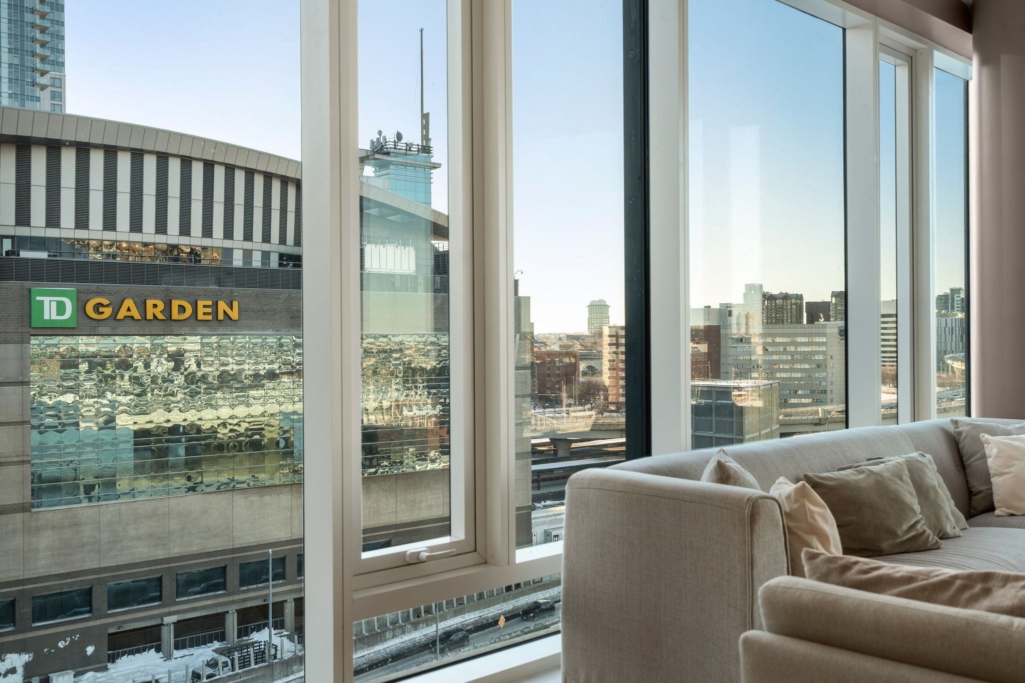 100 Lovejoy Wharf 11D