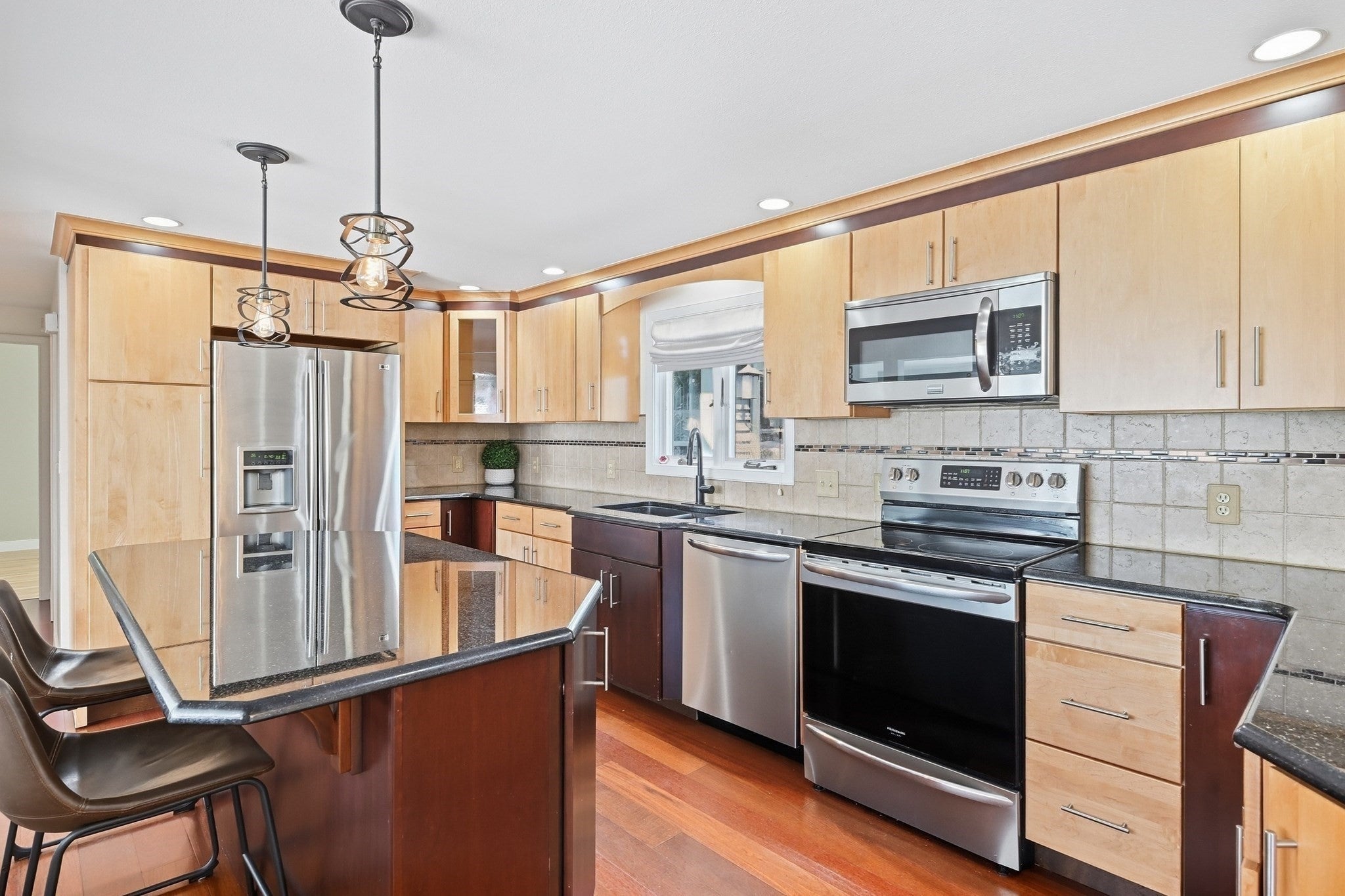 68 Letendre Ave, Ludlow, MA, 68 Letendre Ave, Ludlow, MA Photo #8