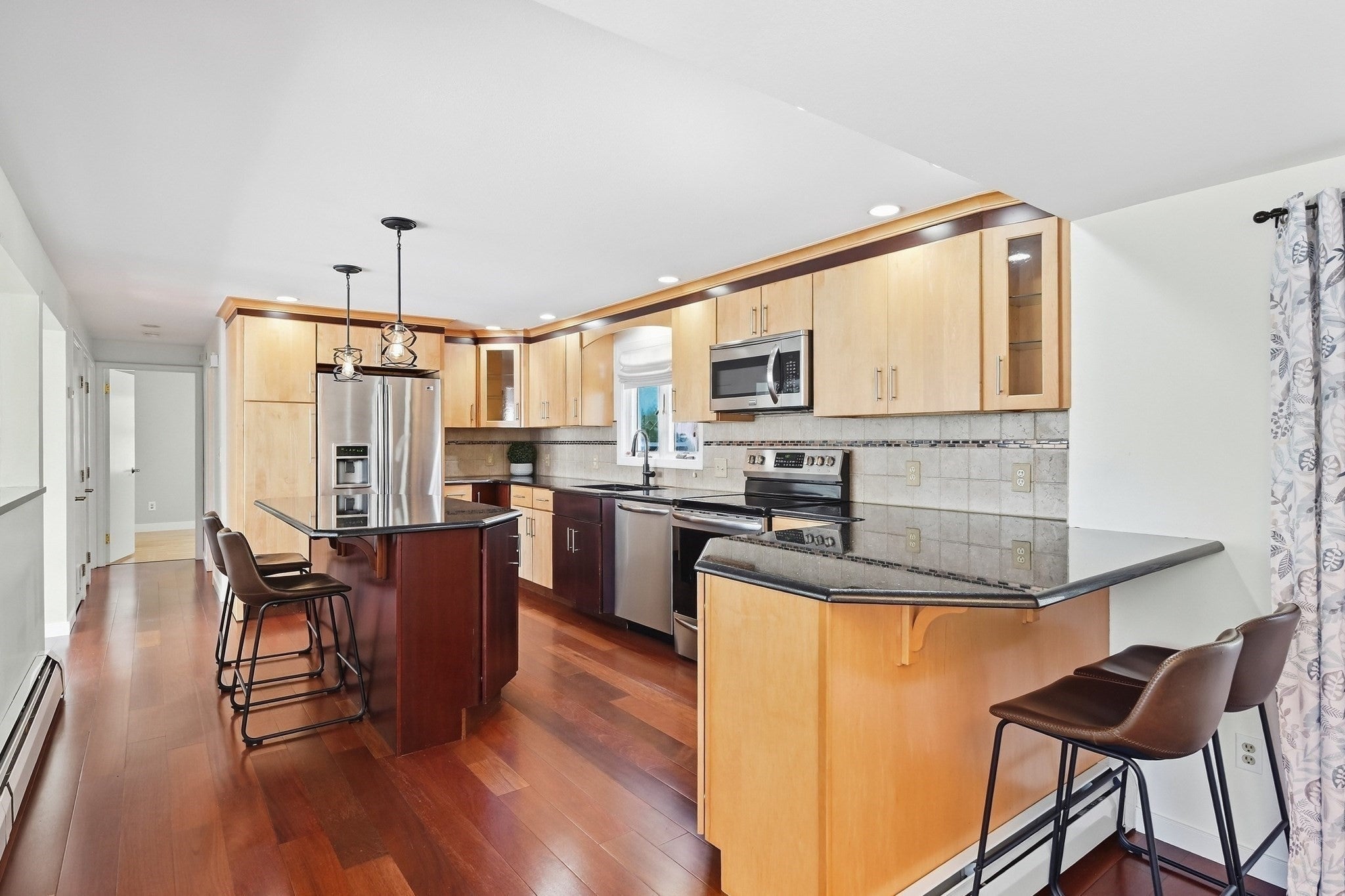 68 Letendre Ave, Ludlow, MA, 68 Letendre Ave, Ludlow, MA Photo #7