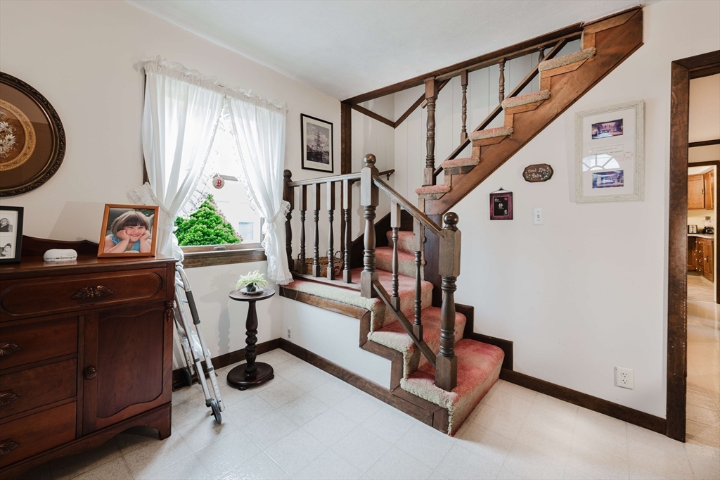 41 Capitol St, New Bedford, MA Photo #11