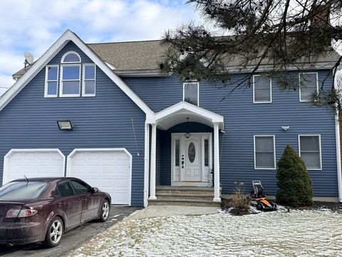 Photo of 10 Lawrence Rd #00, Lynn, MA 01904 (MLS # 73465102)