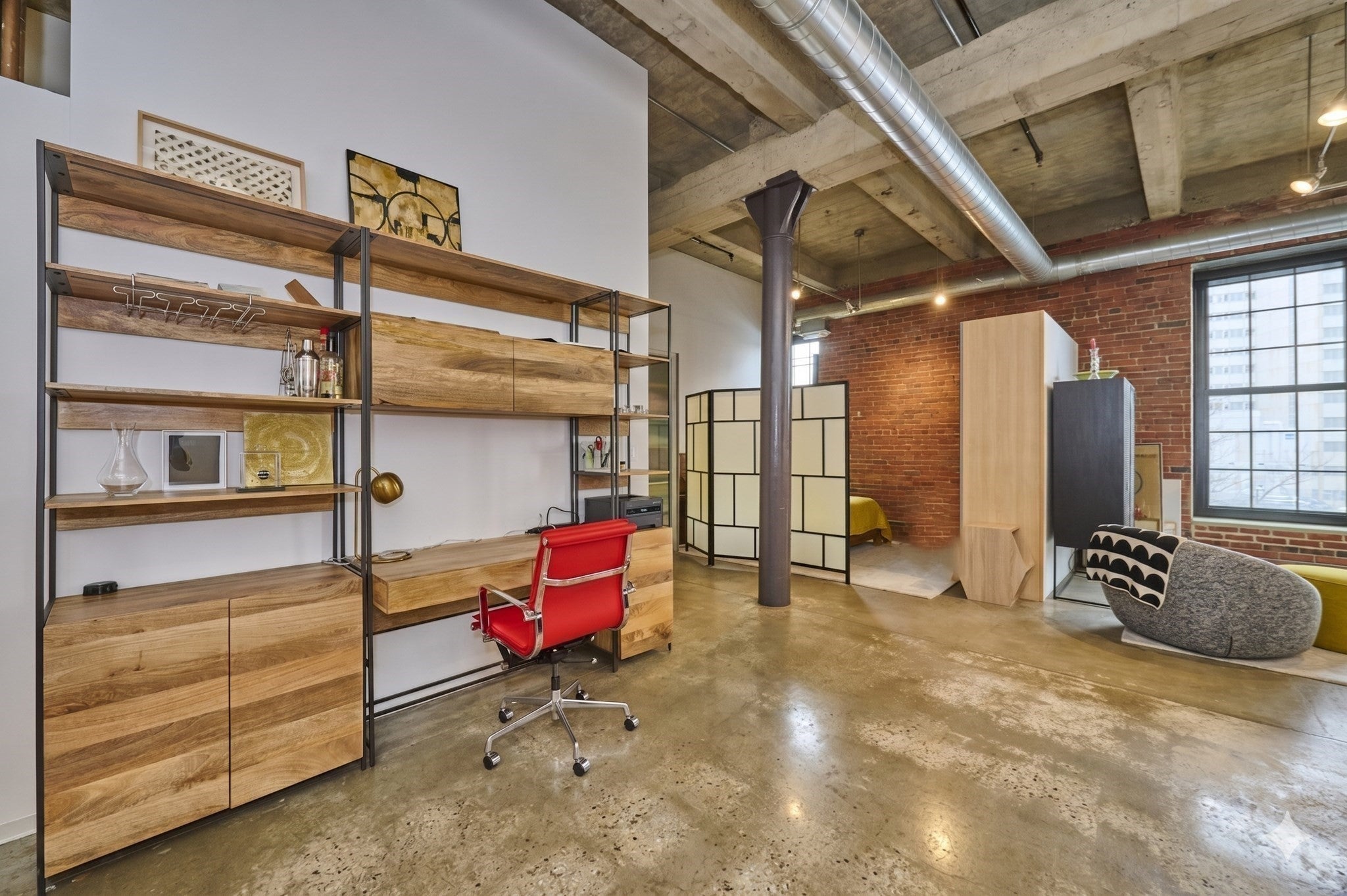 251 Heath St 407