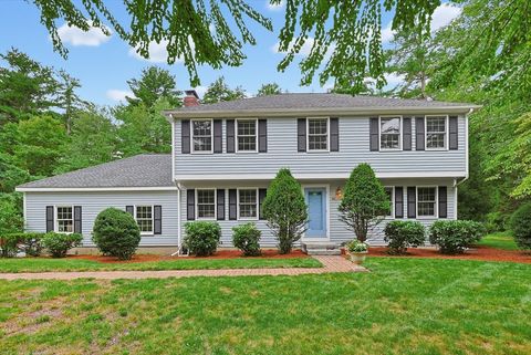 Photo of 46 School St, Hopkinton, MA 01748 (MLS # 73549671)