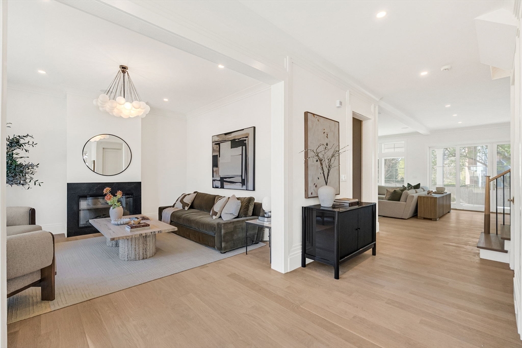 1640 Commonwealth Ave