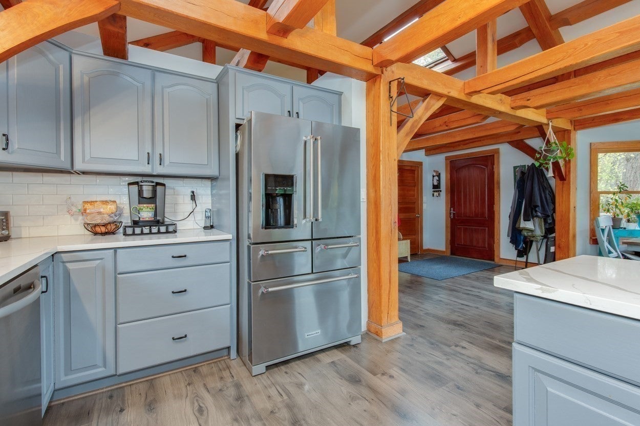 21 Hinds Lane, Pelham, NH Photo #21