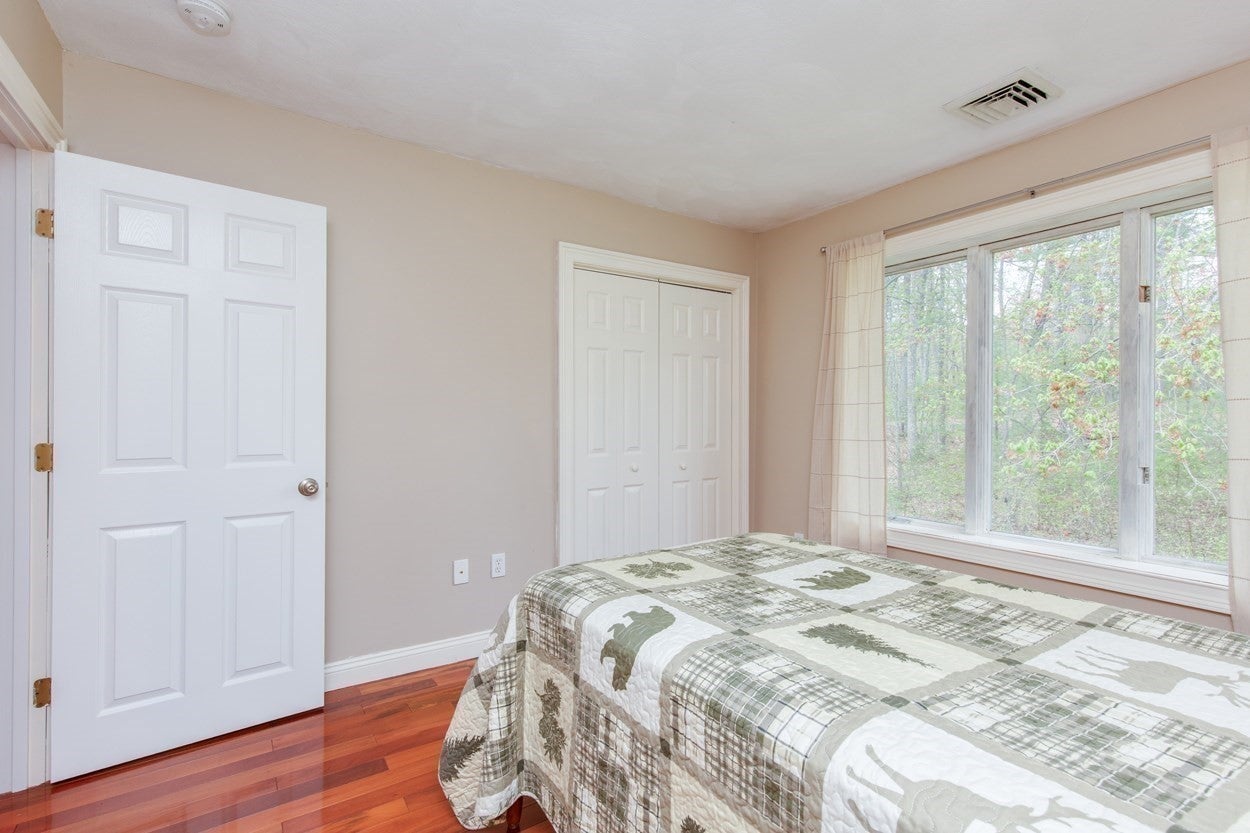 21 Hinds Lane, Pelham, NH Photo #37