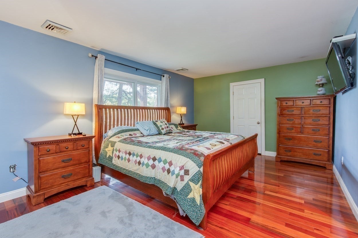 21 Hinds Lane, Pelham, NH Photo #29