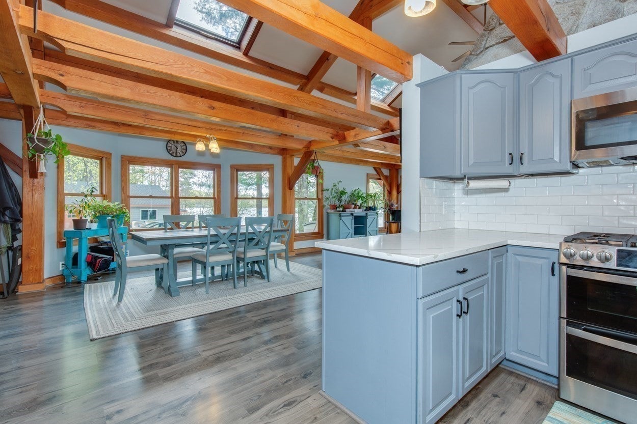 21 Hinds Lane, Pelham, NH Photo #20