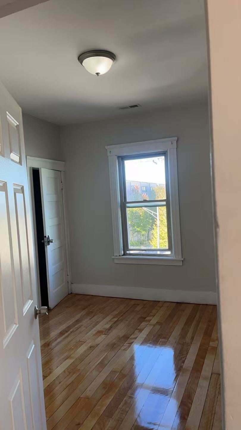 26 South St #C, Worcester, MA, 26 South St #C, Worcester, MA Photo #3
