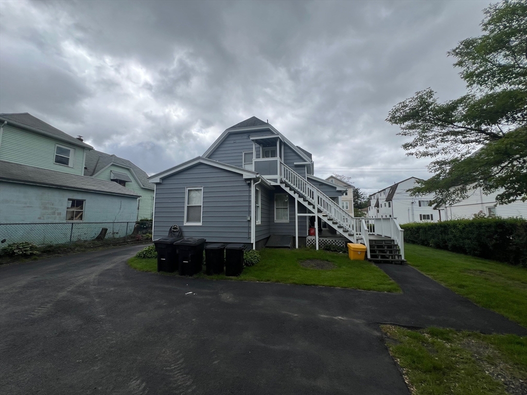 27 Airlie St