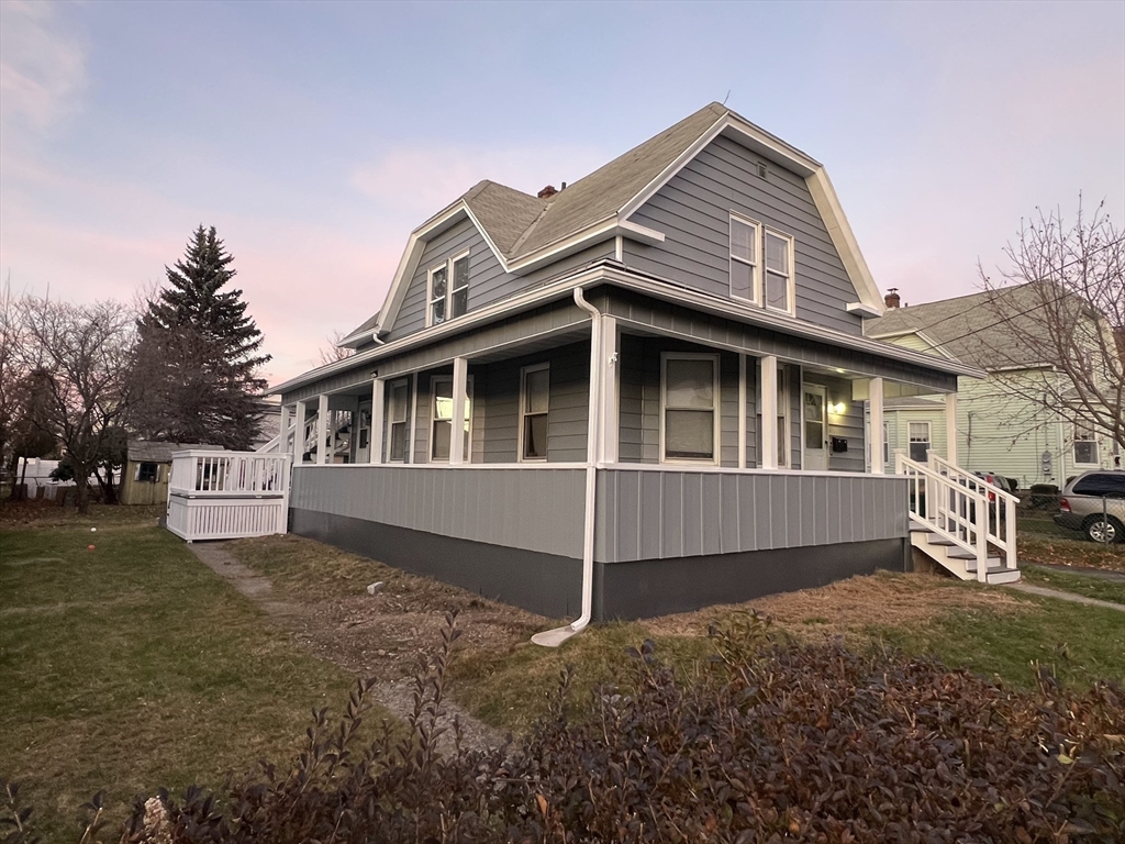 27 Airlie St