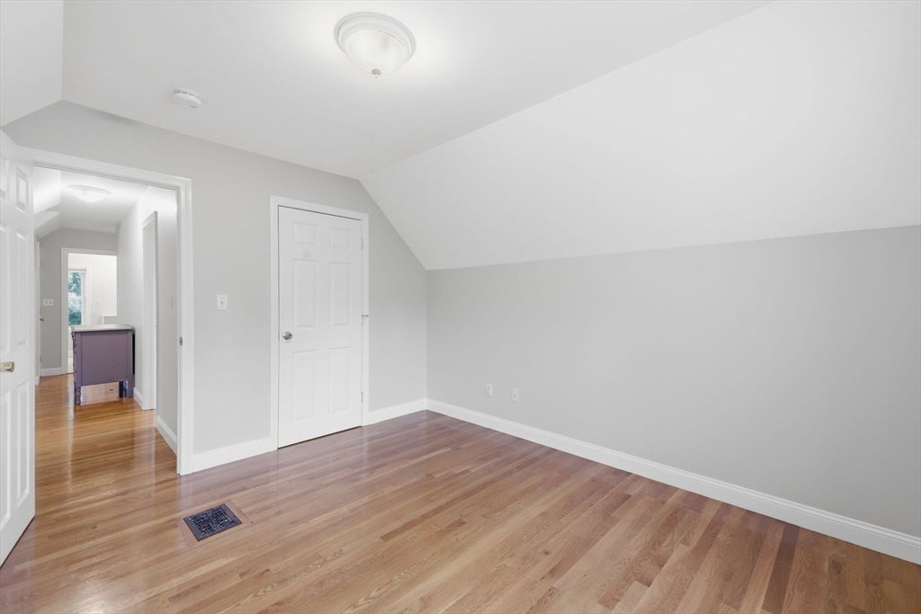 7 Park Ave #7, Winchester, MA Photo #15
