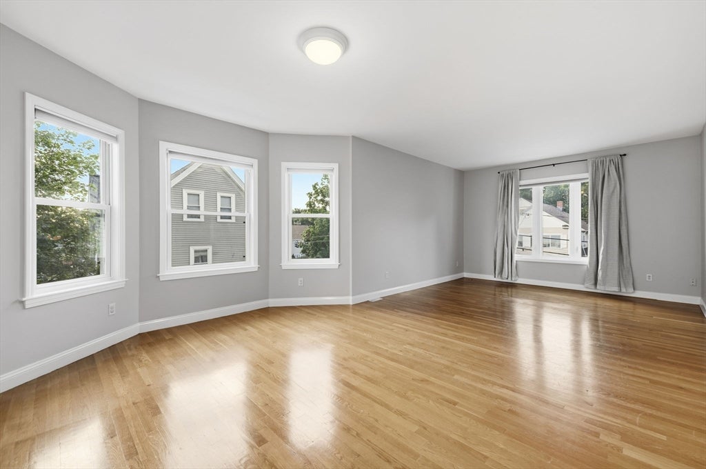 7 Park Ave #7, Winchester, MA Photo #28
