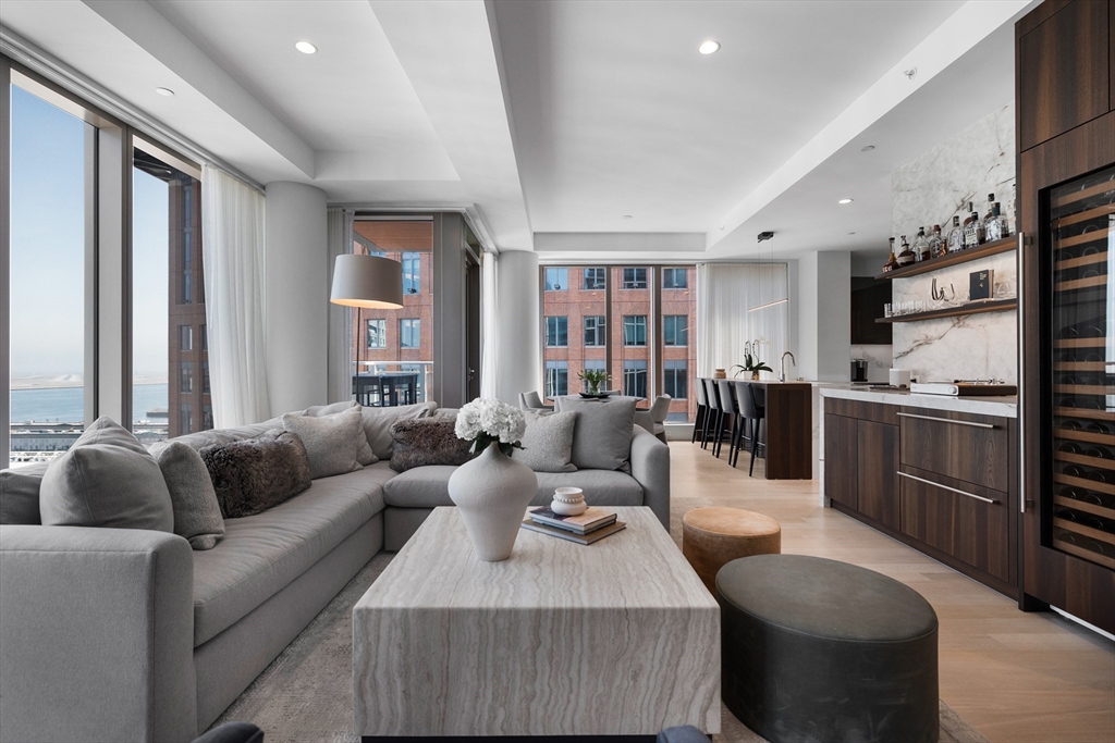 135 Seaport Blvd 1902