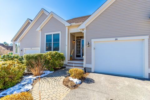 20 Twin Oaks Dr 20 Mashpee MA 02649