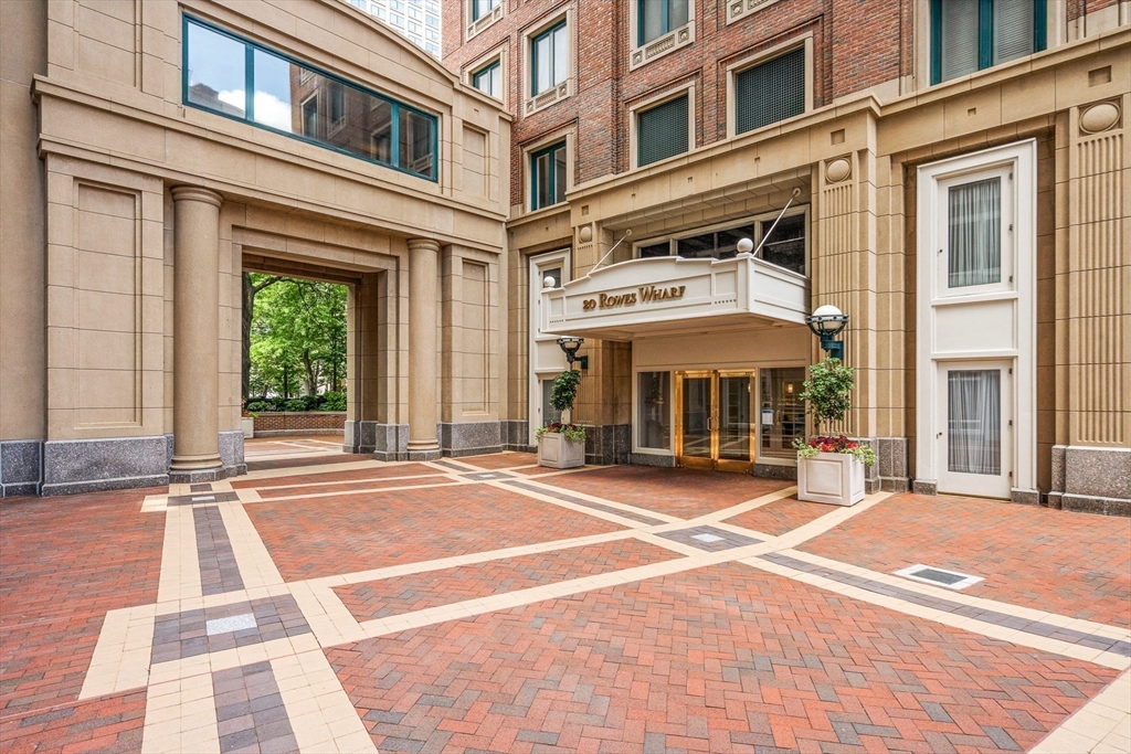 20 Rowes Wharf #309, Boston, MA Photo #28