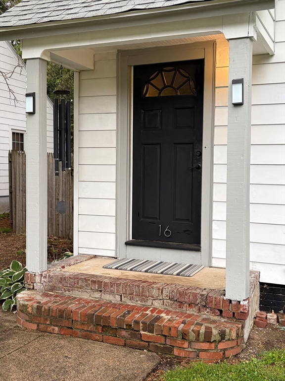 16 Fenimore Blvd