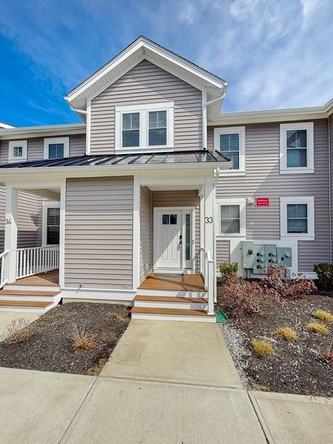 Photo of 7 E Dexter Ave #33, Woburn, MA 01801 (MLS # 73492561)