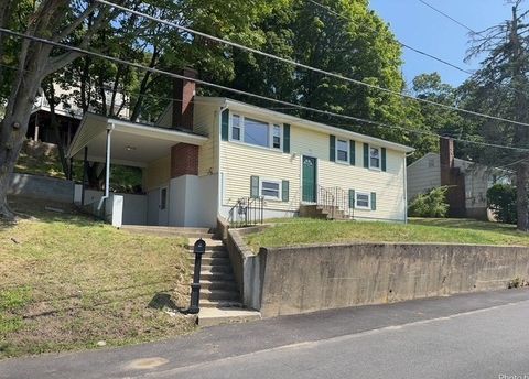 102 Liberty Street Marlborough MA 01752