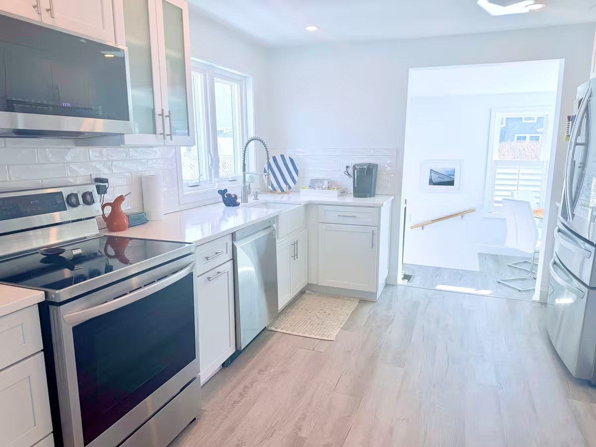 32 Malta Street, Hull, MA, 32 Malta Street, Hull, MA Photo #5