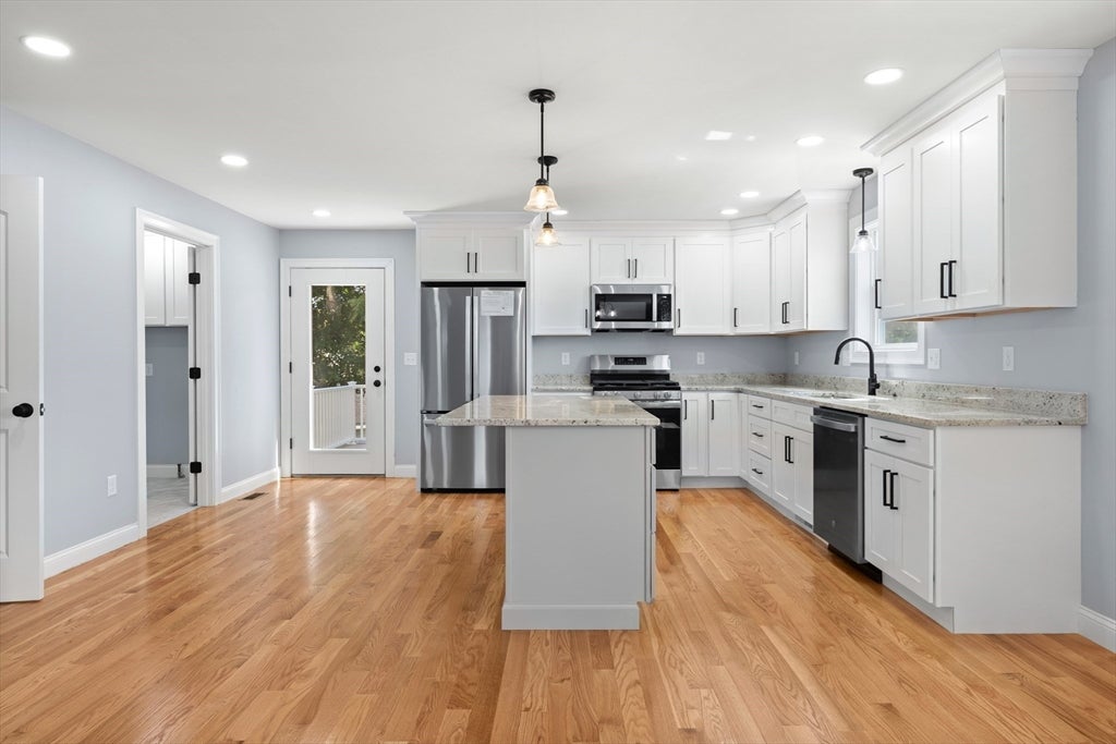 30 Quigley Ave #30, Chelmsford, MA Photo #6
