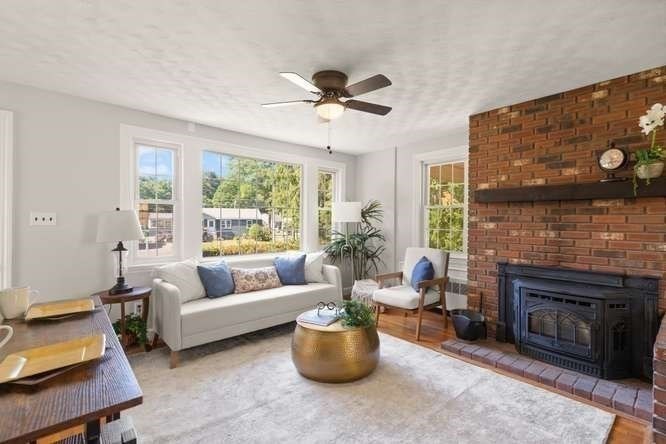 84 Walnut St