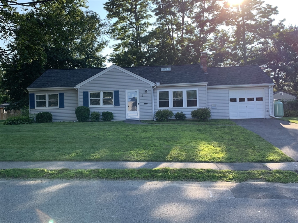 9 Rutledge Rd