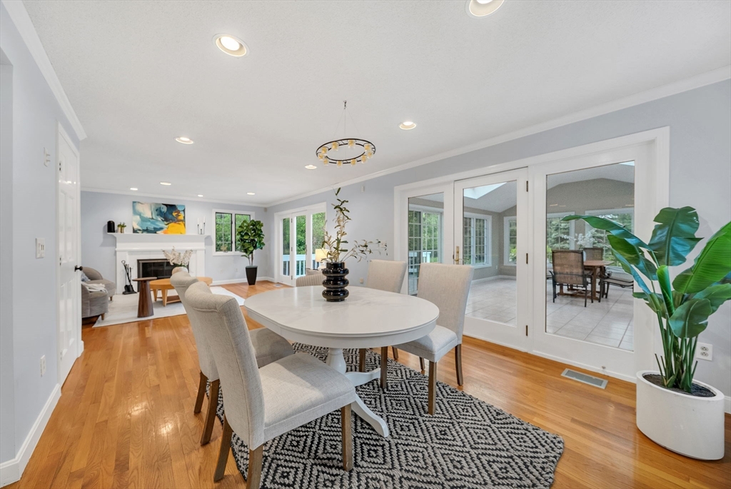 4 Meadow Dr