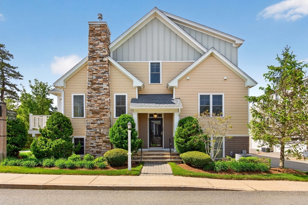 107 Boatwrights Loop