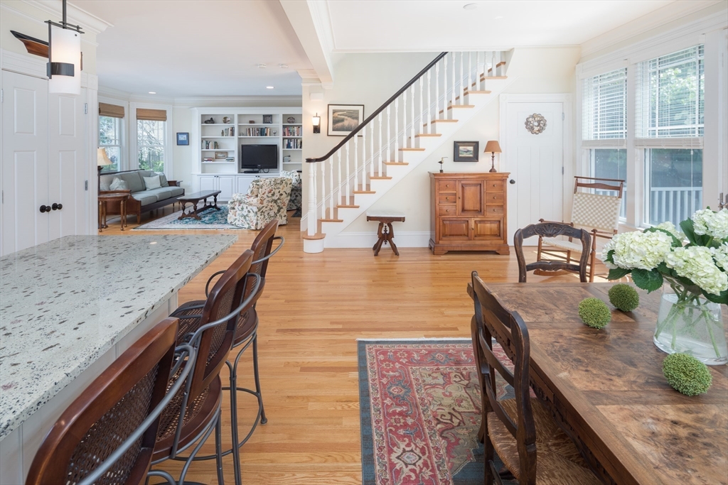 154 Chestnut St 154