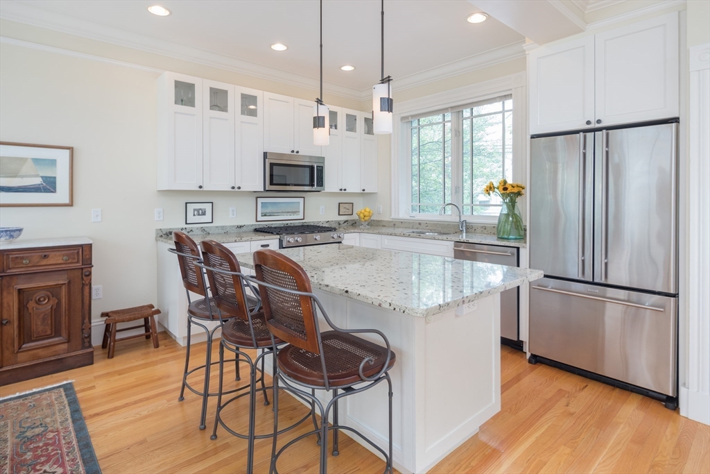 154 Chestnut St 154