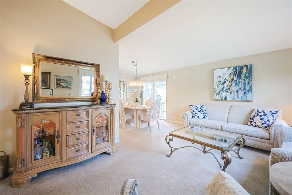 33 Debra Lane