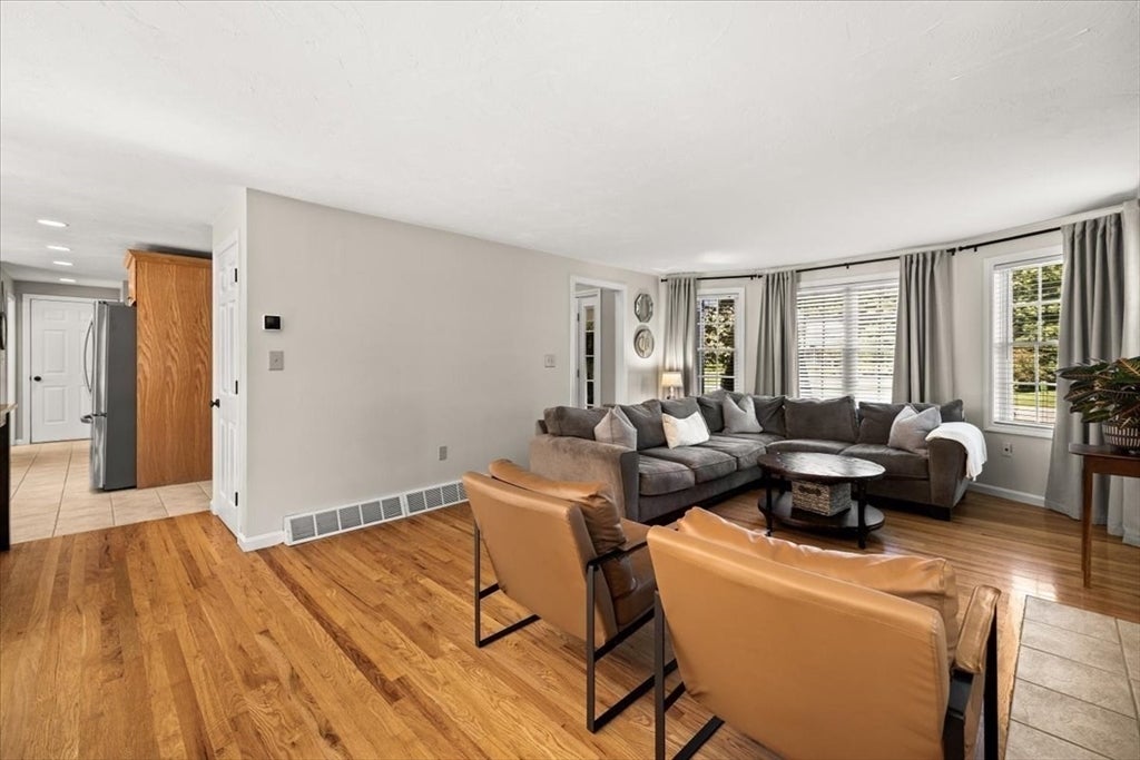 44 Christina Drive, East Bridgewater, MA, 44 Christina Drive, East Bridgewater, MA Photo #24