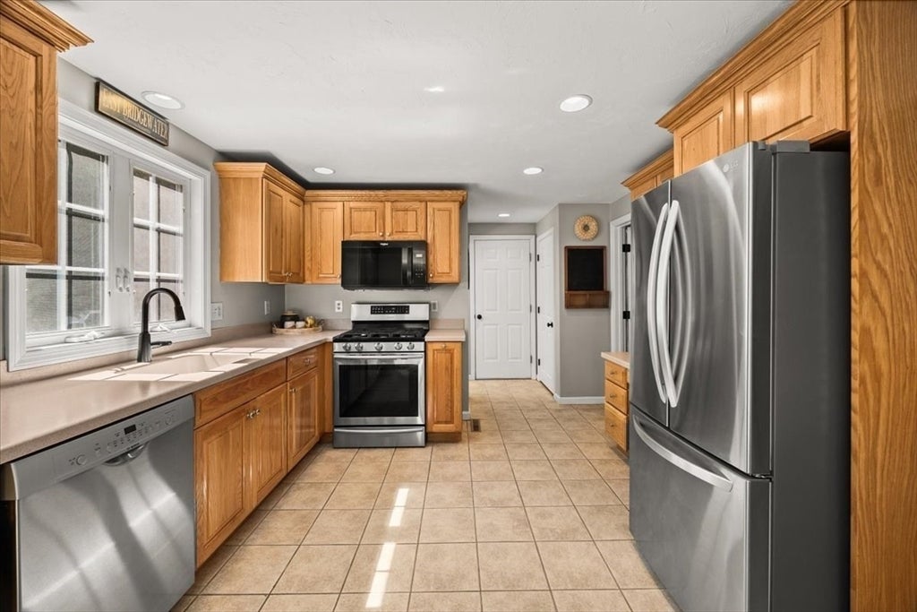 44 Christina Drive, East Bridgewater, MA, 44 Christina Drive, East Bridgewater, MA Photo #14