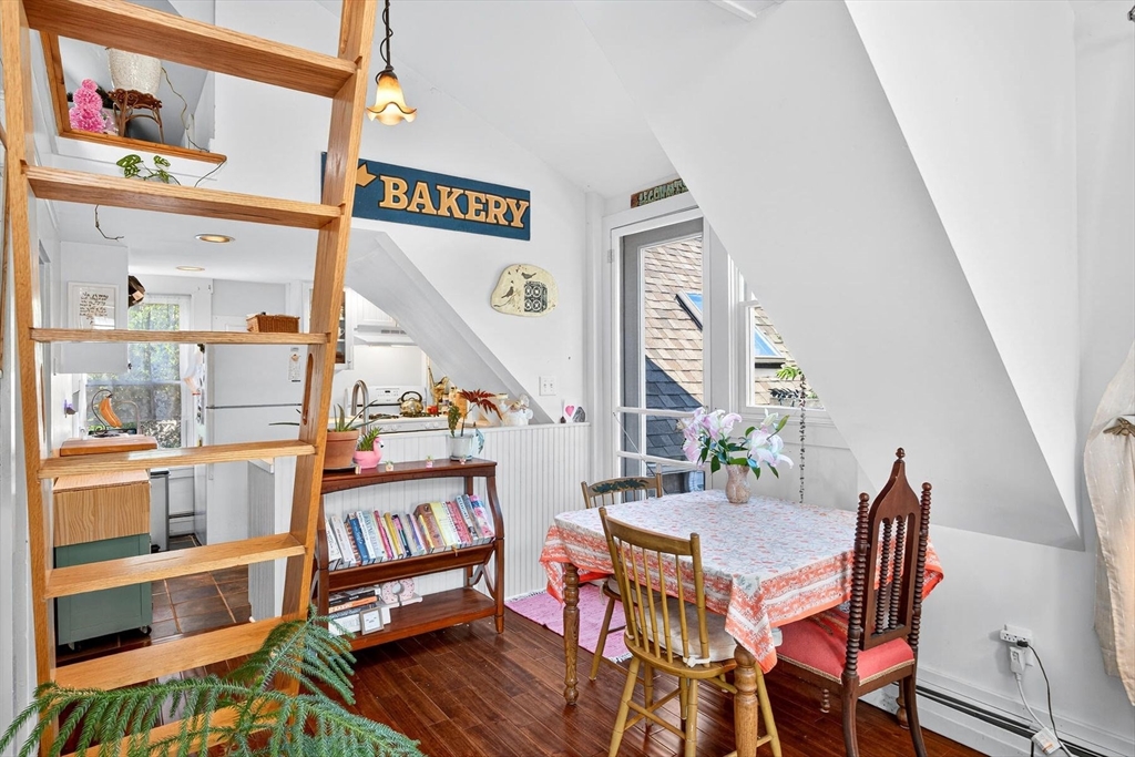 4 Highland Road C