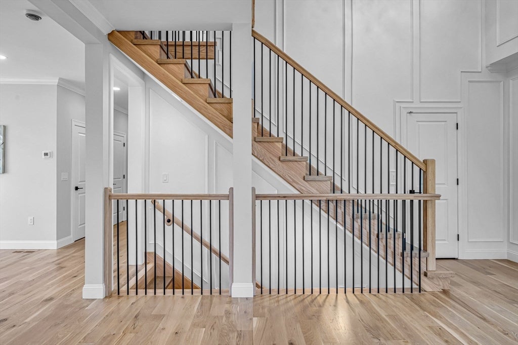 14 Balsam Hill Rd, Ludlow, MA Photo #8